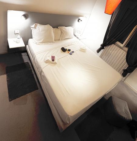 Chambre disponible à lheure