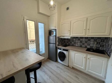 Venez découvrir ce studio meublé de 21m2